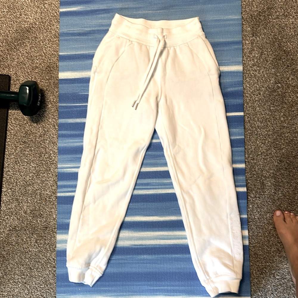 White lululemon sweatpants